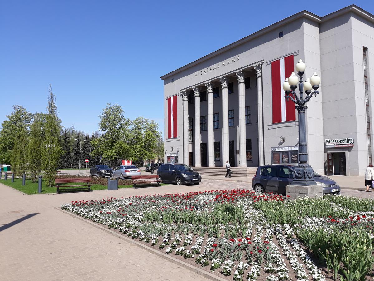 Daugavpils City Centеr Apartment Ngoại thất bức ảnh